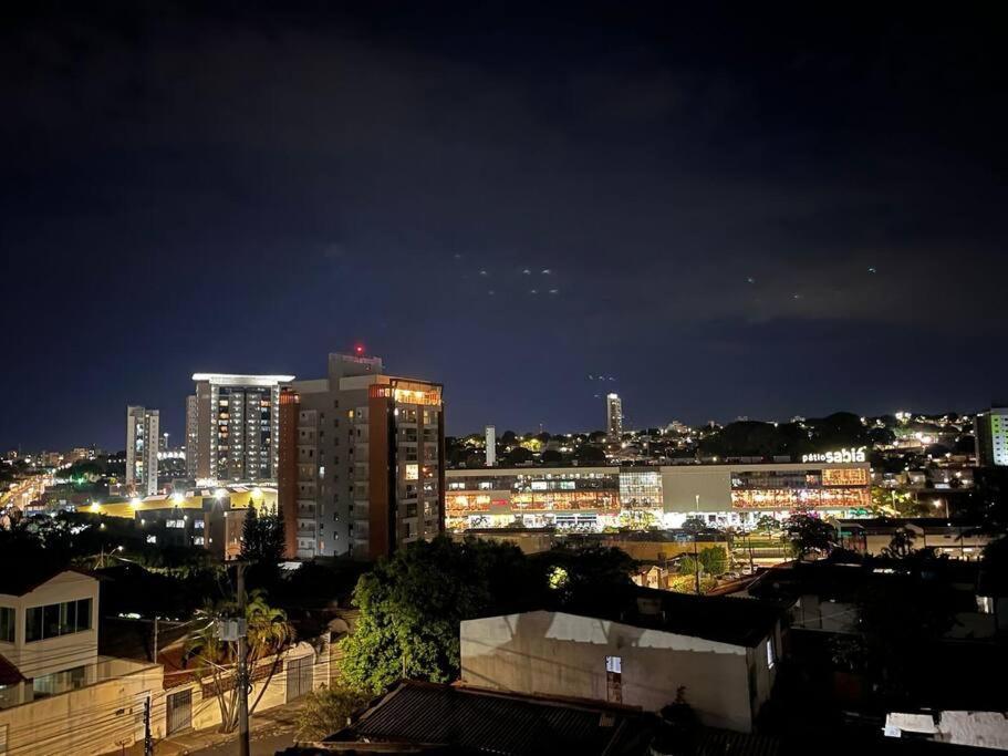 Apt No Santa Monica Proximo Ao Patio Sabia, Ufu อูเบร์ลังเจีย ภายนอก รูปภาพ